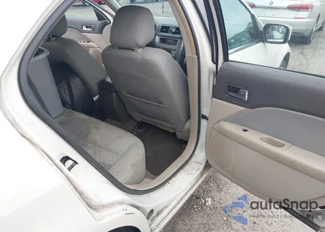 2012 Ford Fusion Se z USA, uszkodzony, nr VIN 3FAHP0HA8CR413693